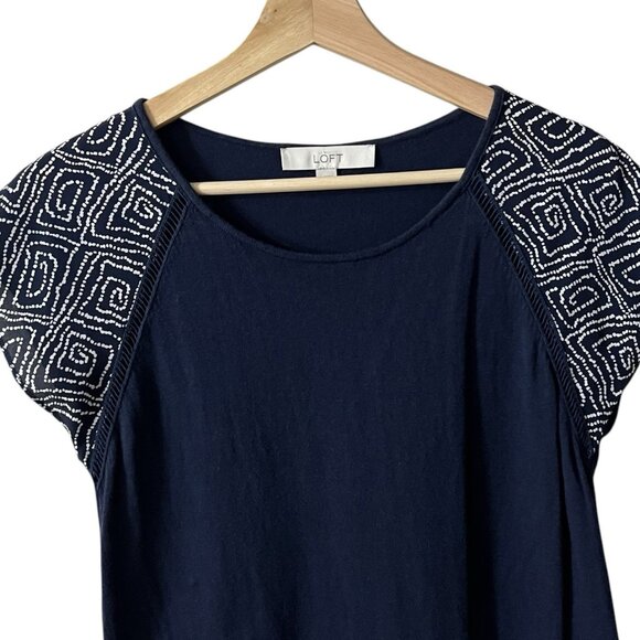 LOFT Blouse Size Small Navy Blue Mixed Media Print Silk Blend Skirted Hem 70288 - Picture 3 of 9